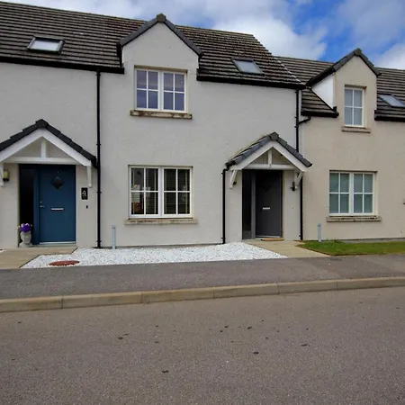 3 Mackay Road, Dornoch Villa Exterior photo