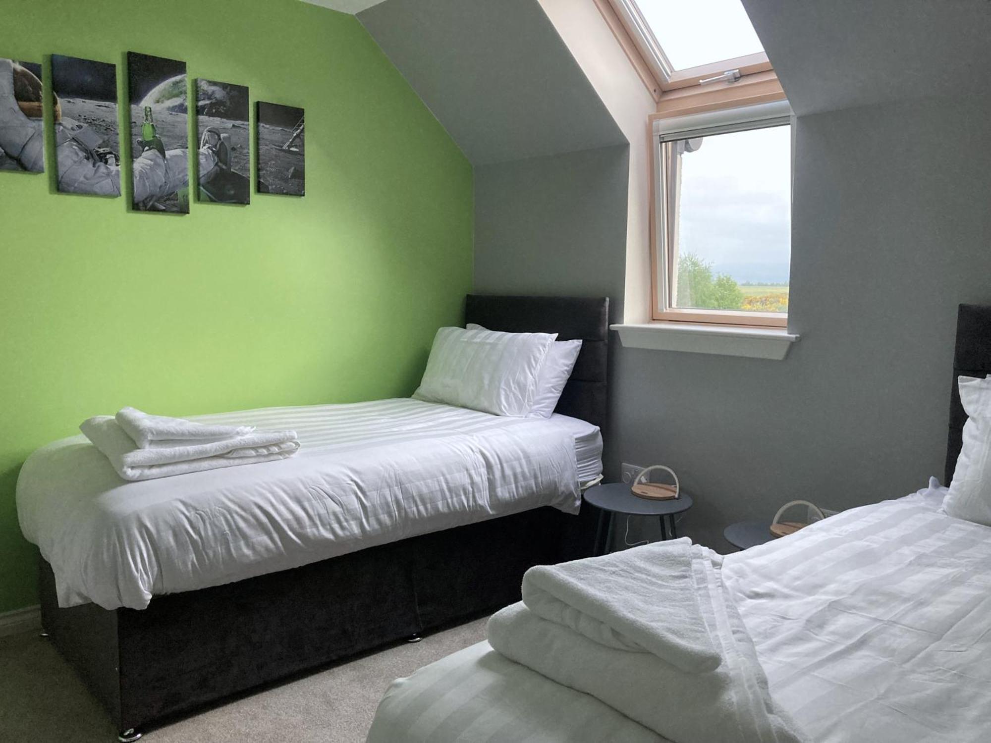 3 Mackay Road, *